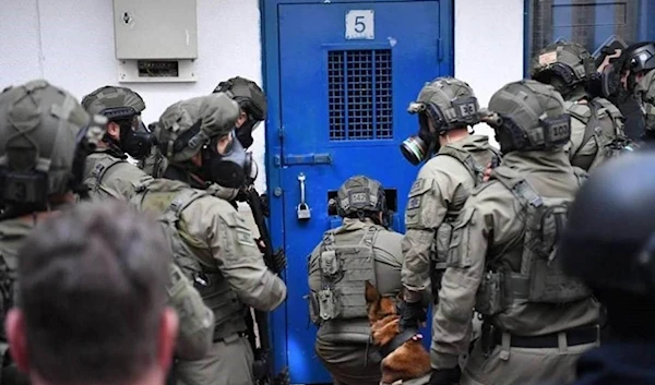 Palestinian prisoners' health deteriorates.