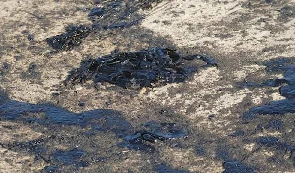 A Major Oil Spill Afflicts Southern California