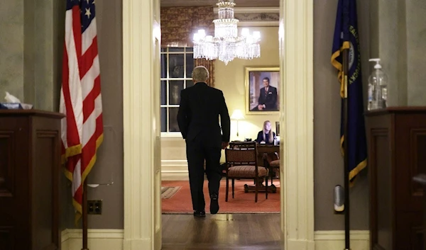 Senator Mitch McConnell in the Capitol Building after the Senate session on October 7, 2021 | AFP