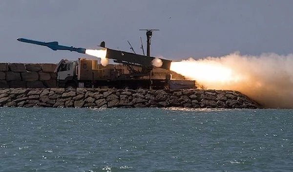 IRGC launches medium-range cruise missiles in the Great Prophet 17 maneuvers