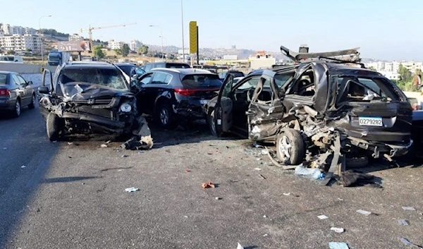 A traffic accident in Lebanon kills the mother and her four daughters.