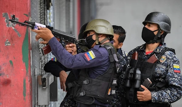 Two days of clashes between police and armed gangs west of Caracas