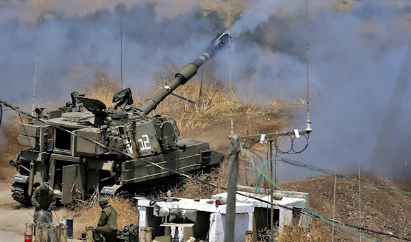 Rockets launched by the Israeli occupation towards Lebanon from a site near “Kiryat Shmona” settlement on August 6, 2021 (AFP).