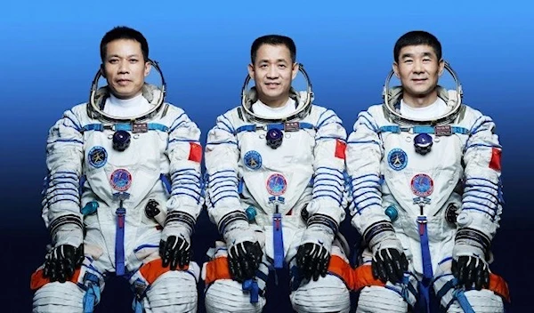 China's 1st Space Station Crew Returns to Earth