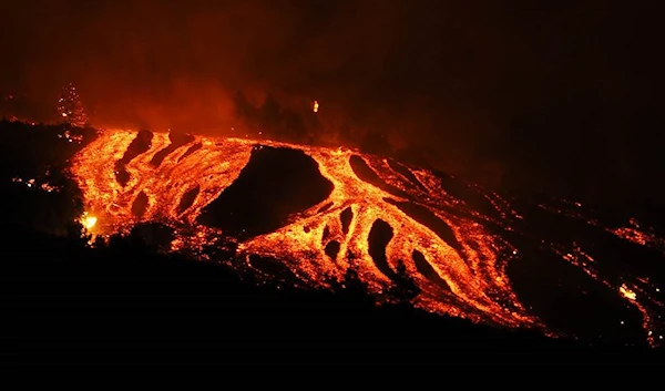 Spanish volcano erupts, thousands forced to evacuate.