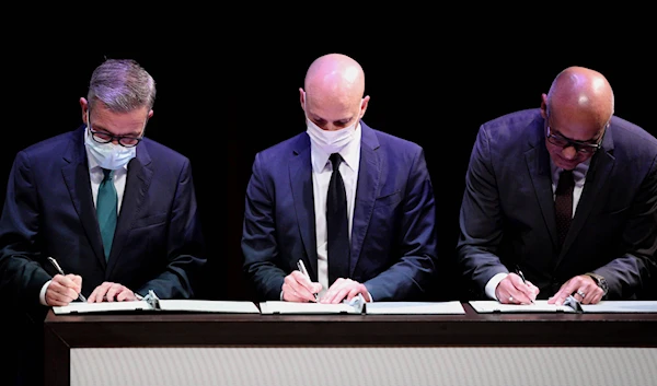 Gerardo Blyde Perez, head of the opposition delegation of Venezuela, Dag Nylander, Representative of Norway government and Jorge Rodriguez, President of the National Assembly of Venezuela in Mexico City, Mexico August 13, 2021 | Reuters