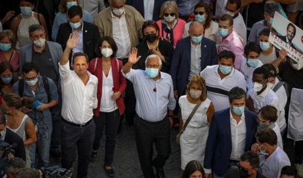 Portuguese Prime Minister Antonio Costa in the center of the image | EFE