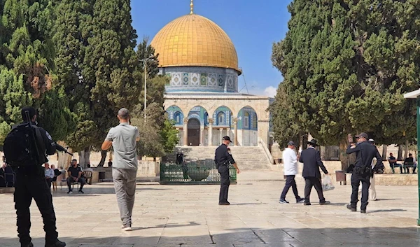 Israeli Occupation Forces Injure Palestinians in Qabatiya