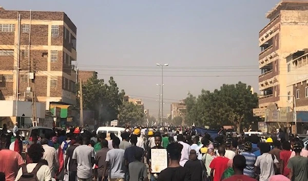 The Sudanese protest in Khartoum today to call for "civil rule"