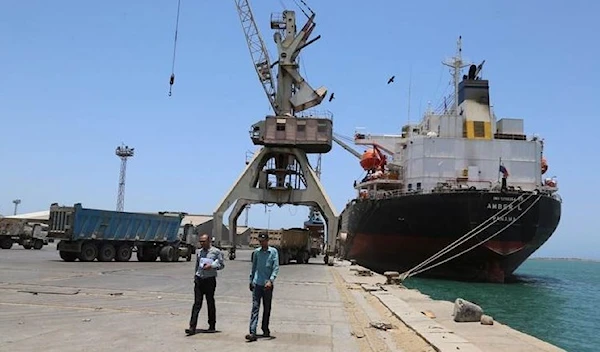 The number of seized oil ships increases to five (archive).