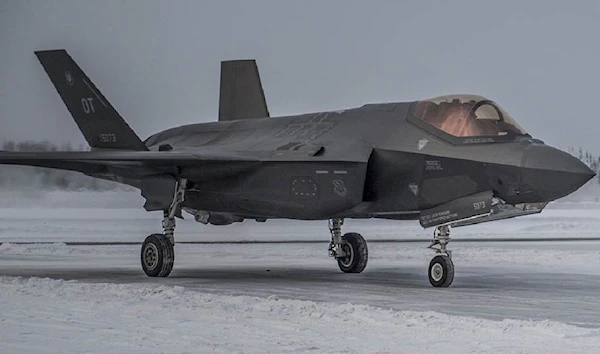 A US Air Force F-35A Lightning II sits on the flight line during pre-Initial Operational Testing and Evaluation on Jan. 23, 2018, at Eielson Air Force Base, Alaska (Source: US Air Force photo)