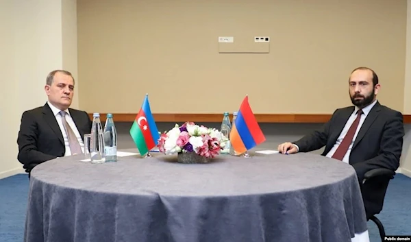 Armenia, Azerbaijan discuss peace matters in Geneva