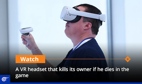 A VR headset that kills its owner if he dies in the game