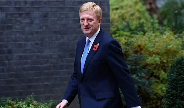 Oliver Dowden walks outside Number 10 Downing Street, in London, Britain November 1, 2022. Source: REUTERS/Hannah McKay