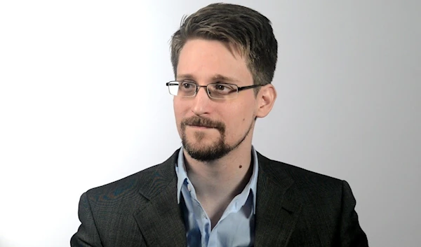 Snowden says he's in Russia Because WH canceled his passport