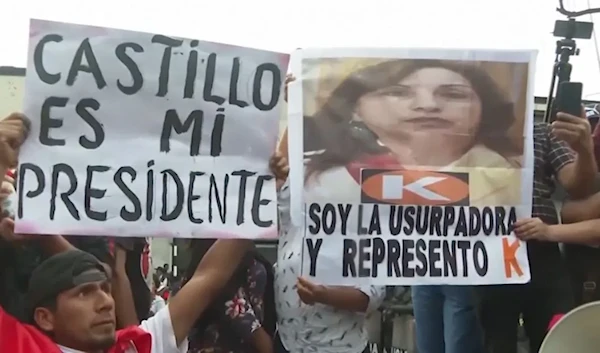 New appointed Peruvian President seeks to hold early elections but the people continue to stand with ousted President (telecinco)