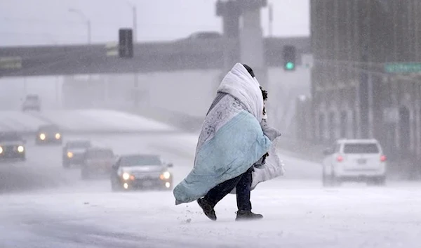 US' harshest storm in decades (AP)