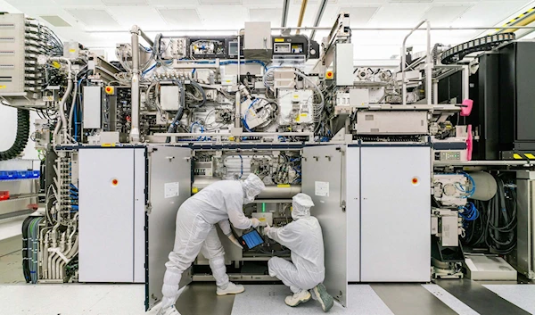 An ASML cleanroom (ASML)