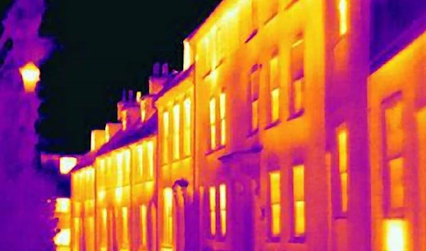 UK government ‘failing’ to cut carbon emissions from home heating