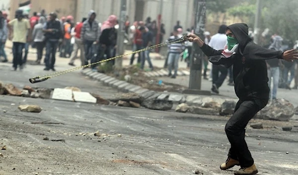 Palestinians in Qalandia camp repel IOF storming