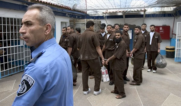 Al Mayadeen Correspondent: Prisoners preparing for mass hunger strike