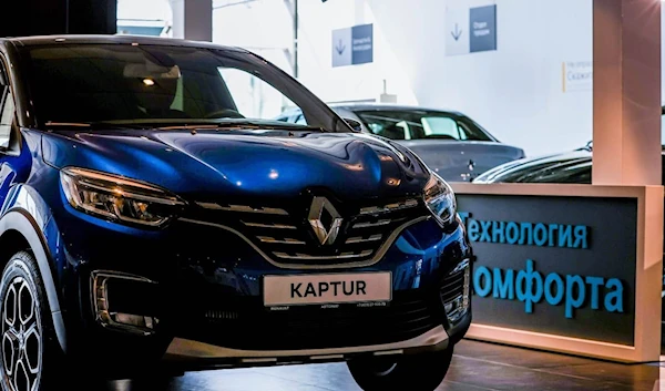 Renault suspends production in Russia