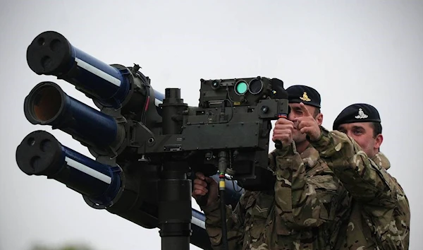 A Starstreak high-velocity missile (HVM) system is manned by members of the British Royal Artillery, 2012 (AFP)