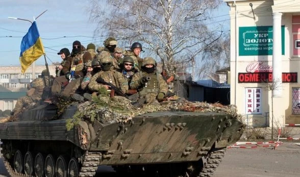 Ukrainian soldiers on a tank