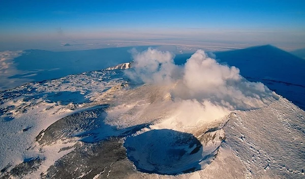 Underwater volcano in Antarctica sets off 85,000 earthquakes