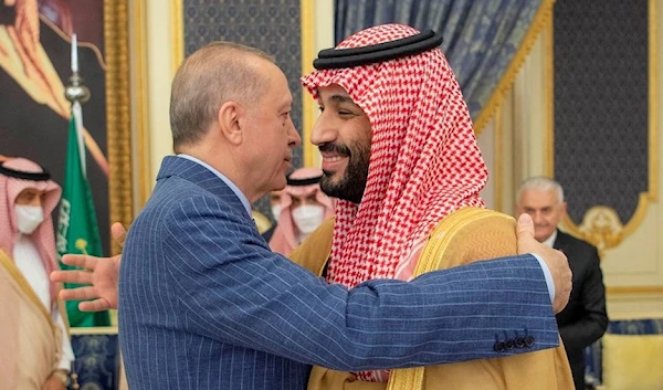 Saudi Crown Prince, Mohammed bin Salman meets Turkish President Recep Tayyip Erdogan upon his arrival in Jeddah, Saudi Arabian, April 28, 2022. Bandar Algaloud/Courtesy of Saudi Royal Court/Handout via REUTERS