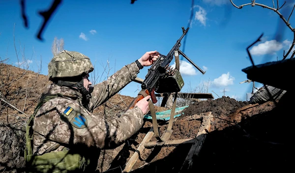 Ukraine troops pull artillery to schools, refuse to evacuate civilians