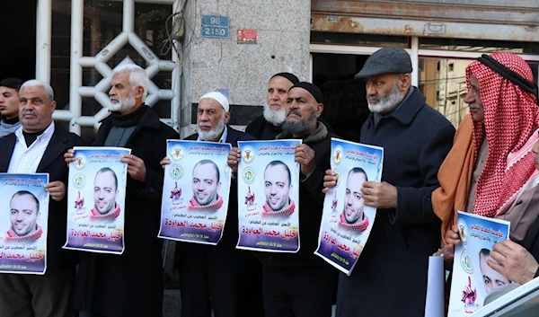 Occupation refuses the release of prisoner Khalil Awawdeh.