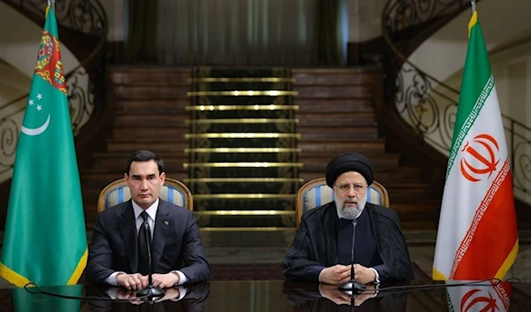 President of Iran Ebrahim Raisi and his Turkmen counterpart Gurbanguly Berdimuhamedow (Tasnim)