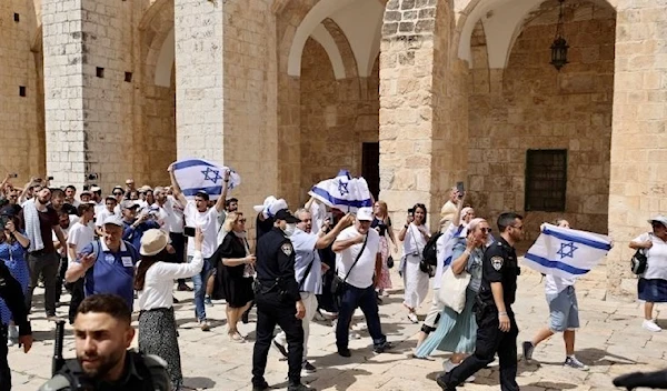 Israeli settlers storm Al-Aqsa (Archive)