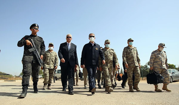 Defense Minister Hulusi Akar (C) visits Turkish troops in Libya, July 5, 2020 (Anadolu Agency)