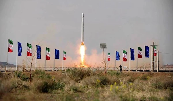 Iran carries out 2nd successful launching of homegrown carrier rocket.