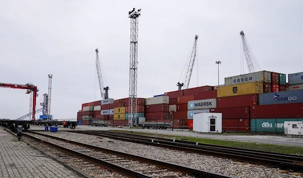 A view shows railway tracks at a commercial port in the Kaliningrad region (Archive)