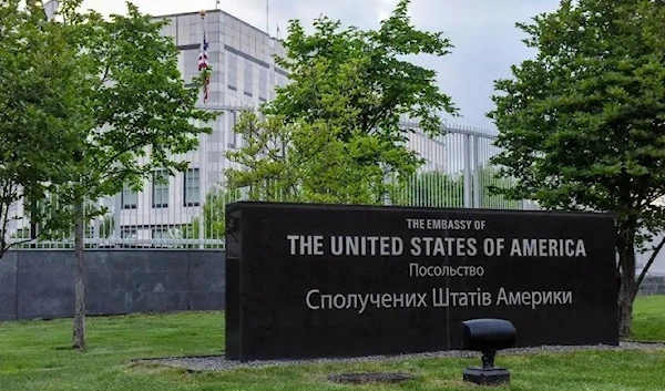 The US Embassy in Kiev urges its citizens to leave Ukraine immediately