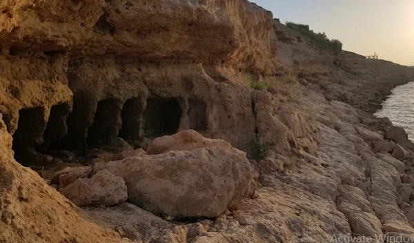 Iraq: Lowering Euphrates water level reveals under water ancient areas.