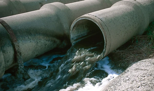 Raw sewage pumped to Britain seas and rivers for 2.6 mil. hours in 2021.