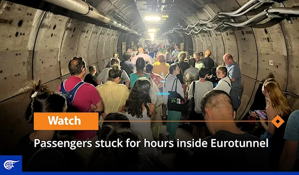 Passengers stuck for hours inside Eurotunnel