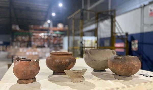 Netherlands returns 300+ ancient artifacts to Panama