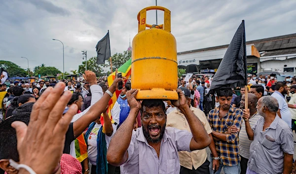 Protestors in Sri Lanka (Getty Images)