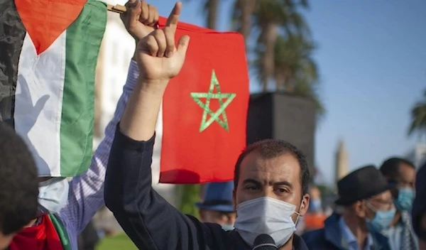 The protesters chanted anti-Morocco-Israeli slogans.