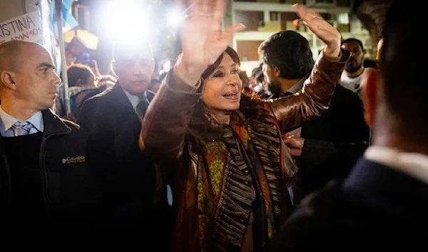 Argentinian Vice President Cristina Fernandez de Kirchner survives failed assassination attempt (Getty Images)