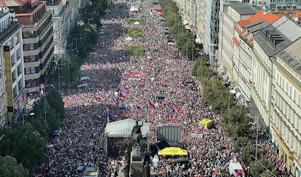 Massive rally held in Prague to protest against government, EU, NATO