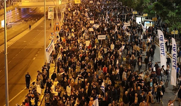 Israeli media: about 100,000 settlers demonstrate against Netanyahu and his government (AFP)