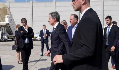 US Secretary of State Antony Blinken arrives at Ben Gurion Airport, Oct. 12, 2023 (AP)