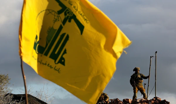 Hezbollah launches wide-scale attack on Israeli sites using ATGMs.