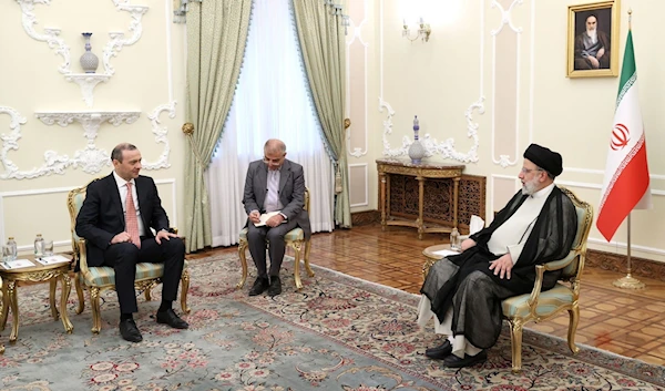 Raisi hosts Azerbaijanian and Armenian officials over recent developments.